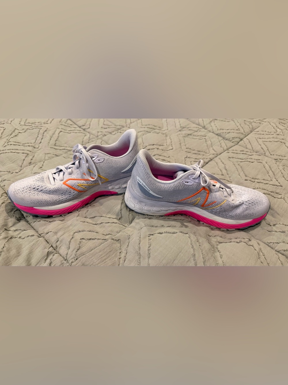 New Balance Women’s 8.5 Light Gray, Pink & Orange 880v12 Athletic Running Shoes